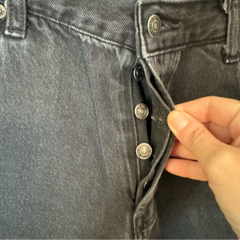 Free People We the Free Distressed Black Maggie Jeans. Button Fly. Size 27 - Picture 6 of 15
